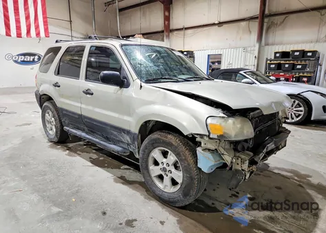 2005 Ford Escape Xlt из США, поврежденный, VIN 1FMYU93135DA17595